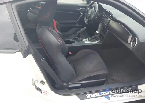 2013 Scion Fr-S from USA, damaged, VIN JF1ZNAA18D2710642